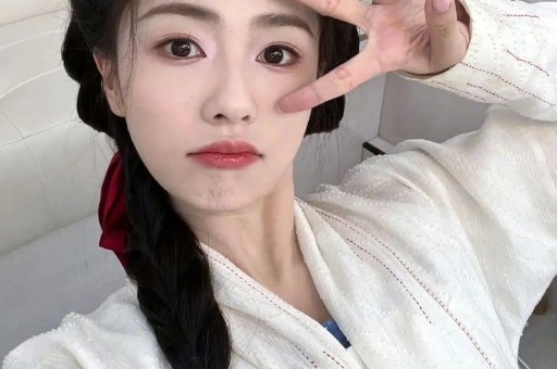 闫学晶直播翻车后人设塌陷账号被封代言终止道歉难挽回损失